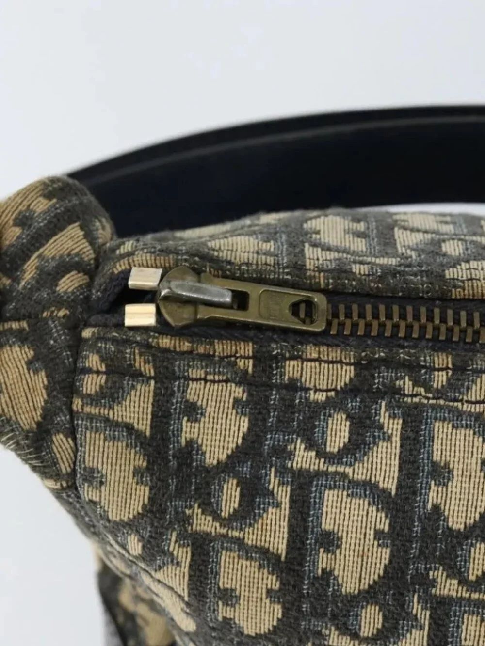 Christian Dior Trotter Canvas Shoulder Bag Navy Gold Auth - Picture 10 of 16